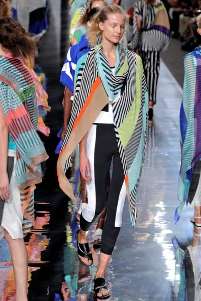 Look 52